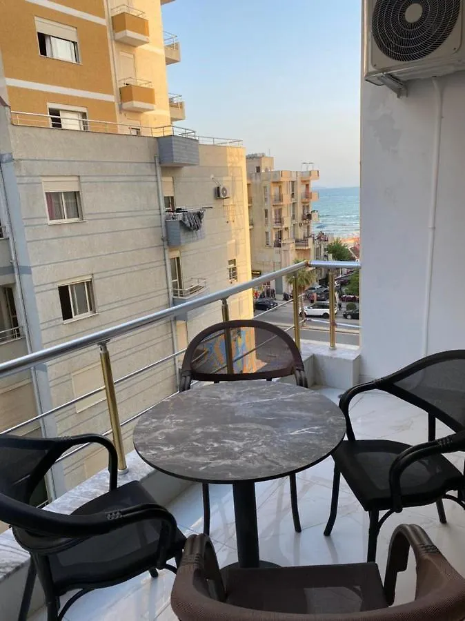 Bmb Apartament Durres 0*,
