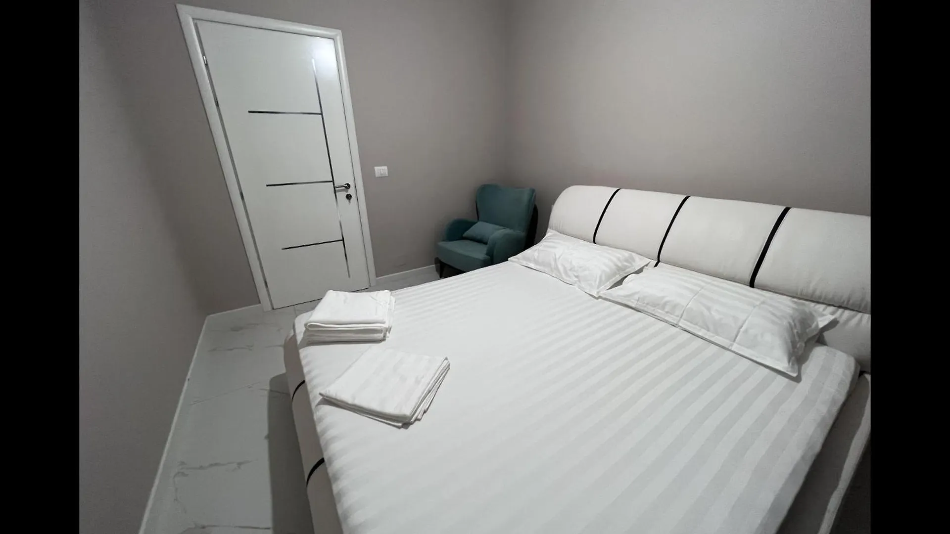 Apartment Bmb Apartament Durres