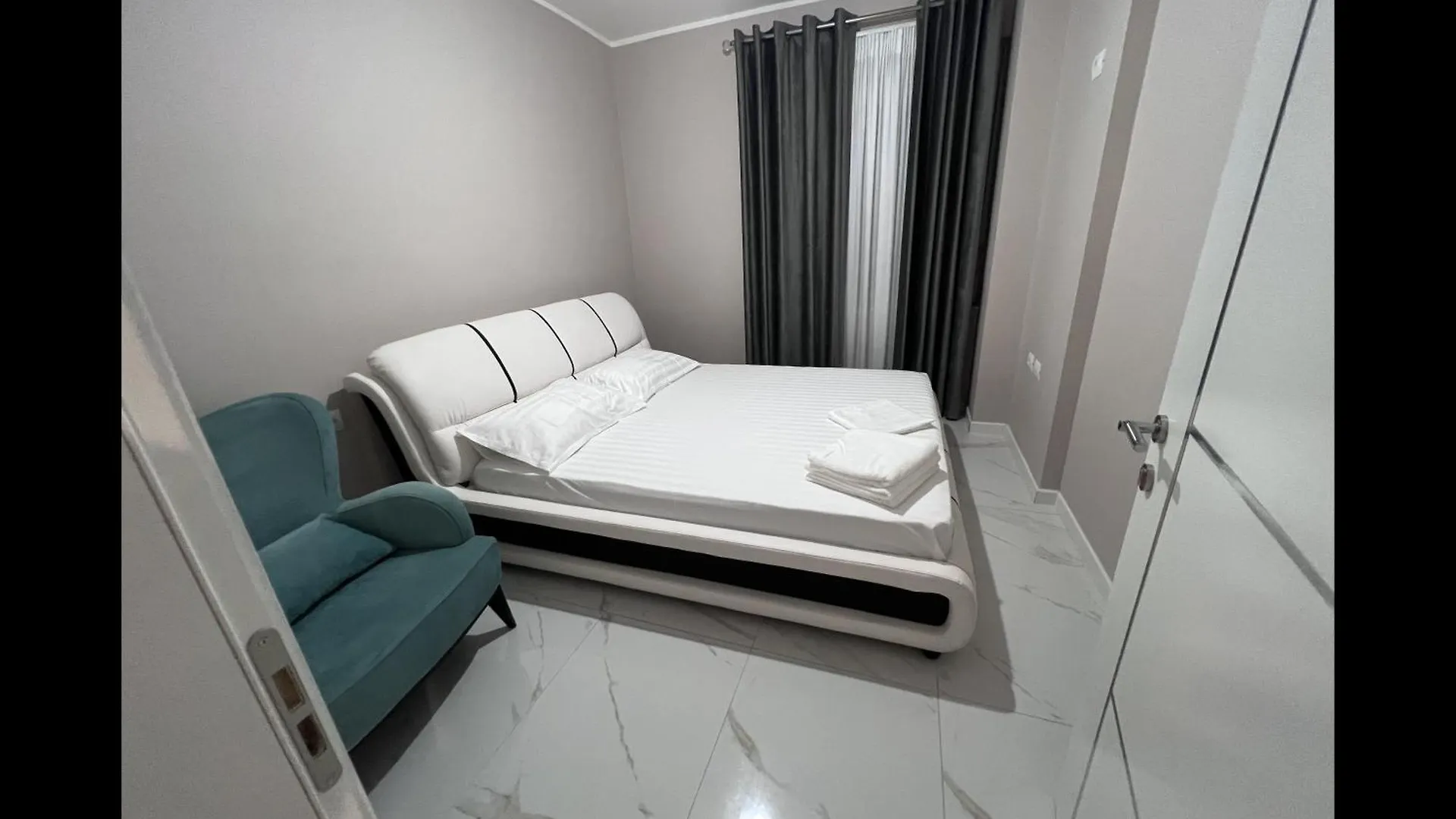 Bmb Apartament Durres
