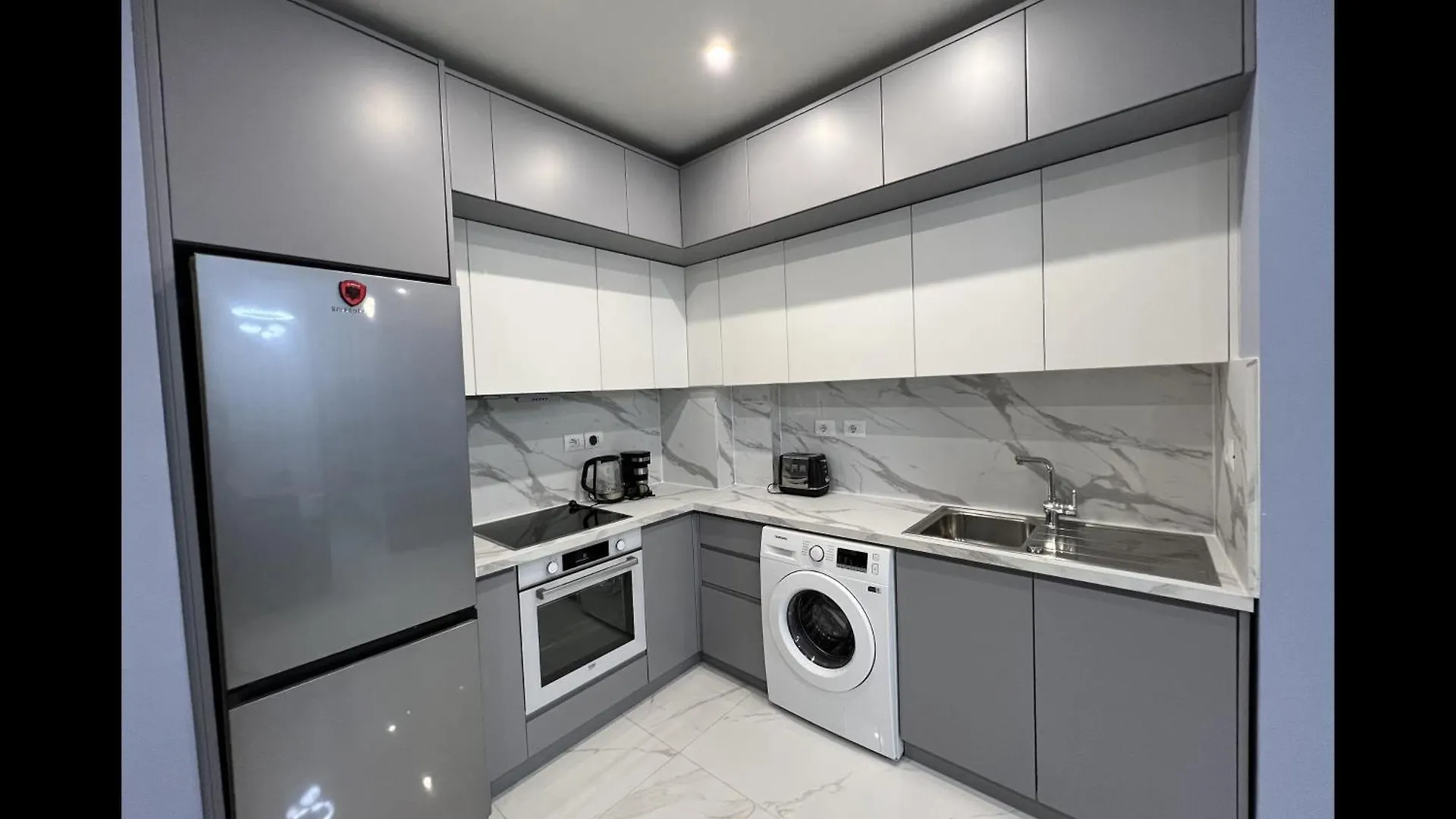 Bmb Apartament Durres Apartment